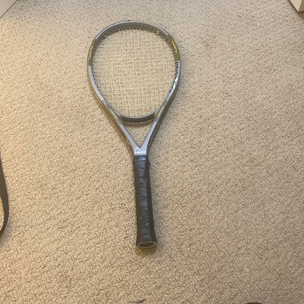 HEAD INTELLIGENCE TENNIS RACKET IX6 MIDPLUS WITH 4 3/8 GRIP SIZE